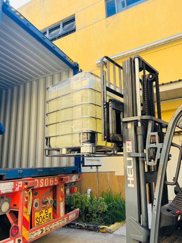 High Dielectric Strength Epoxy Resin with H-Class Thermal Stability and Superior Crack Resistance for Electrical Insulation